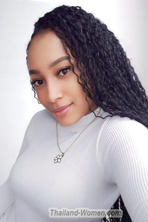 214151 - Yennifer Age: 30 - Colombia