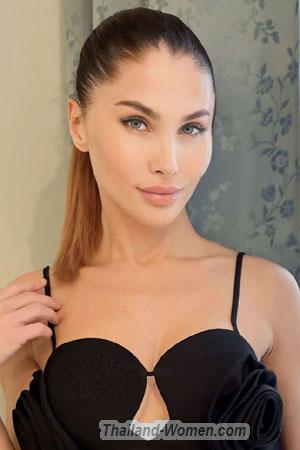 215086 - Valentina Age: 38 - Russia