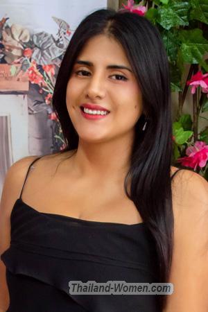 215267 - Karina Age: 32 - Peru