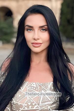 215720 - Tetiana Age: 30 - Ukraine