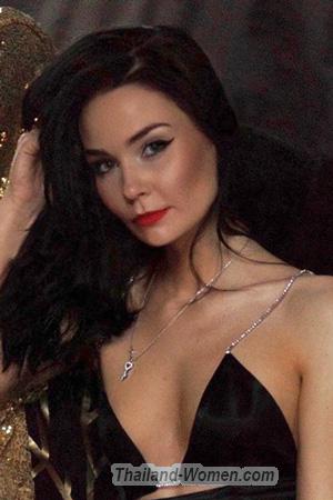 216188 - Valentyna Age: 31 - Kyrgyzstan