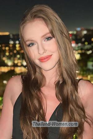 218033 - Elisaveta Age: 21 - Moldova