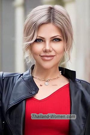 218716 - Elena Age: 40 - Ukraine