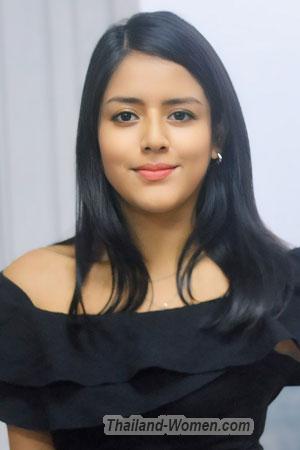 219130 - Karoline Age: 25 - Peru