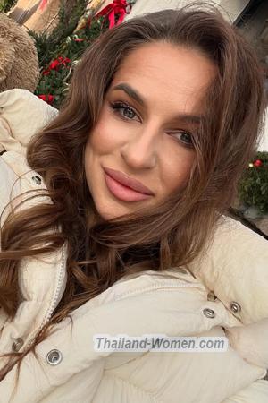 219643 - Anastasiia Age: 25 - Ukraine