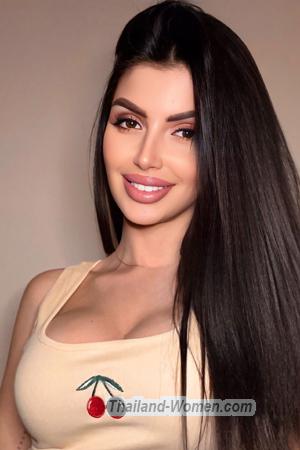 221158 - Danira Age: 29 - Bosnia