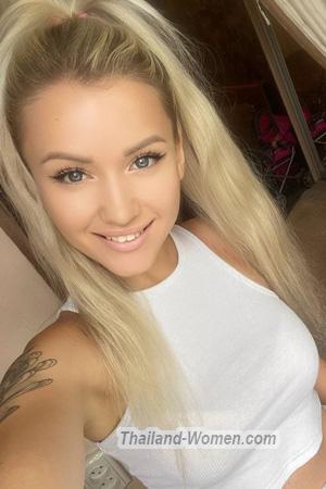 222625 - Viktoriia Age: 30 - Ukraine