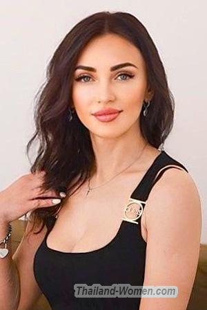 223235 - Julie Age: 37 - Ukraine