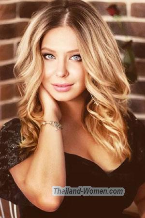 223240 - Nikolina Age: 38 - Ukraine