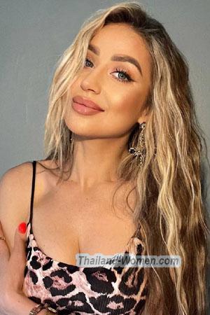 223504 - Nataliia Age: 36 - Ukraine