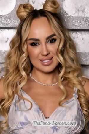 224253 - Olga Age: 40 - Ukraine