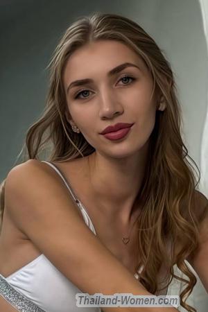 224460 - Anastasia Age: 23 - Ukraine