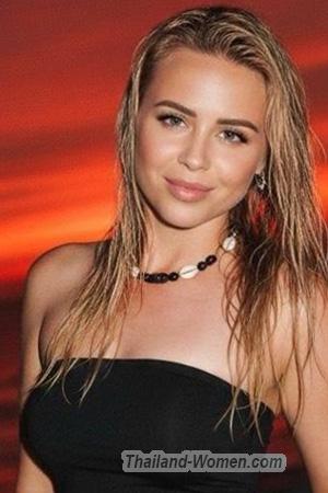 226215 - Tetiana Age: 40 - Ukraine