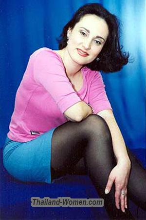 53207 - Irina Age: 31 - Russia