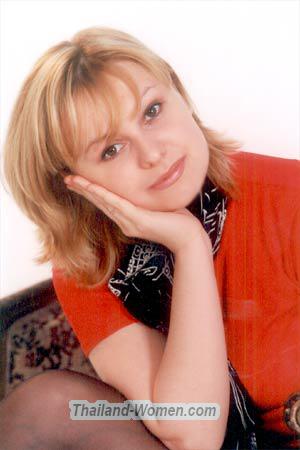 59319 - Margarta Age: 32 - Russia