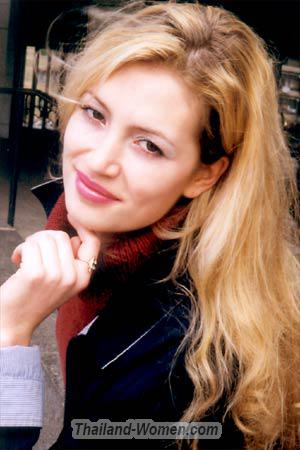 60636 - Arina Age: 28 - Russia