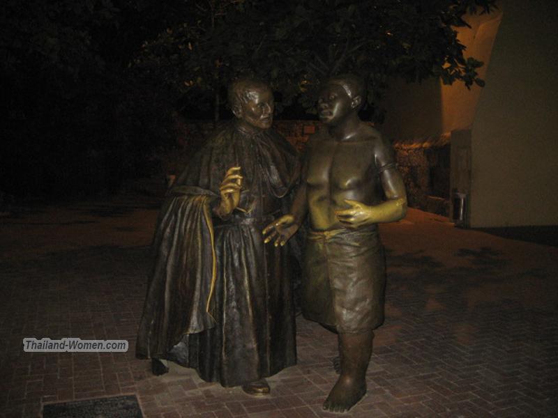 colombian-women-city-tour-18